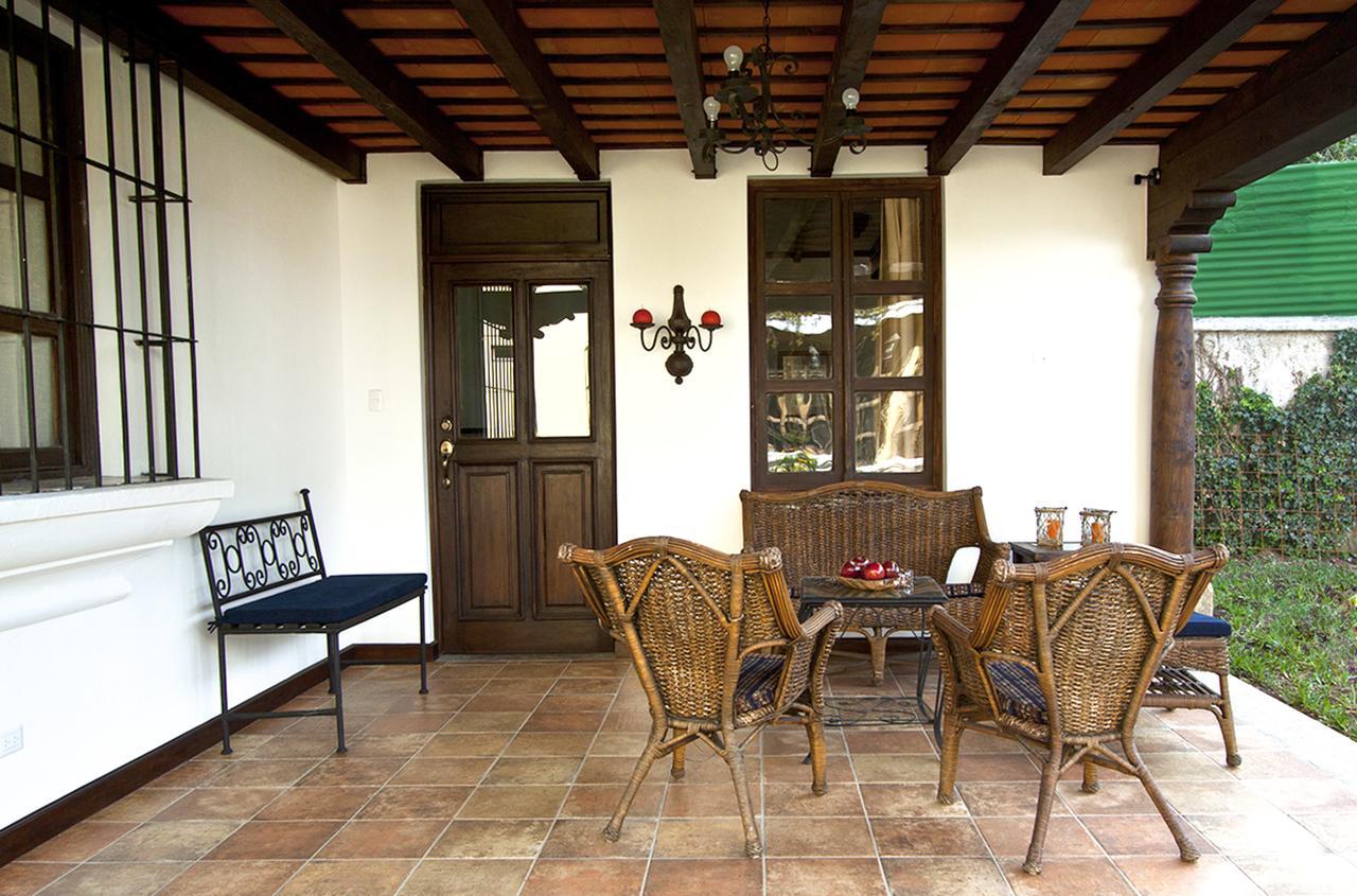 Villas Santa Ana Antigua Exterior foto